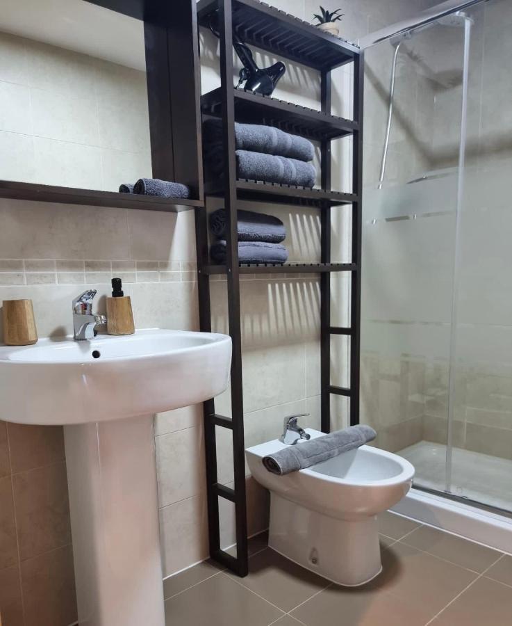 Apartment El Estrecho Close To Center With Parking And Pool Algeciras Kültér fotó
